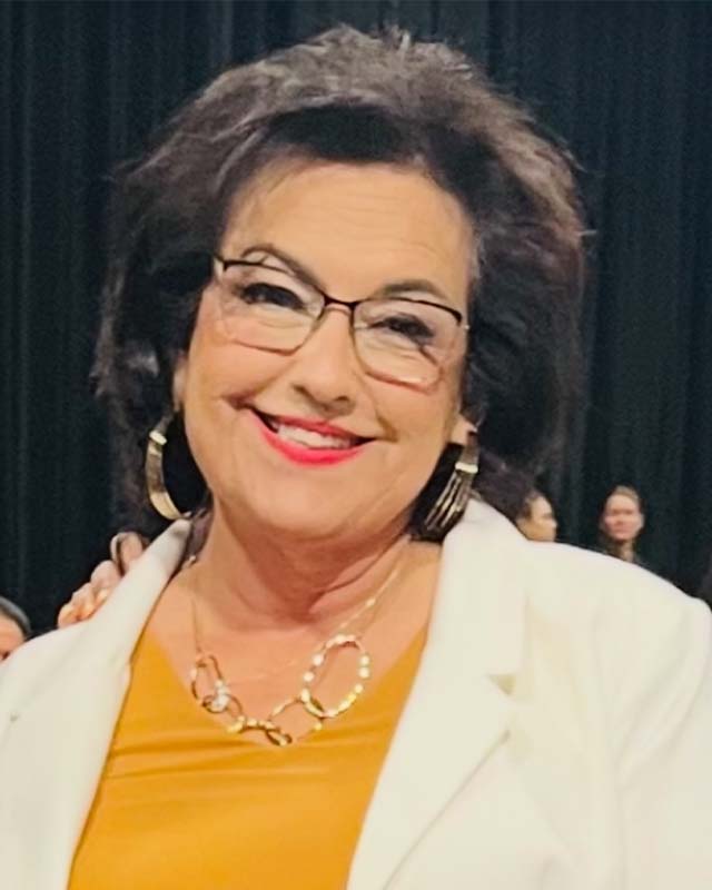 Dr. Patricia Gomez